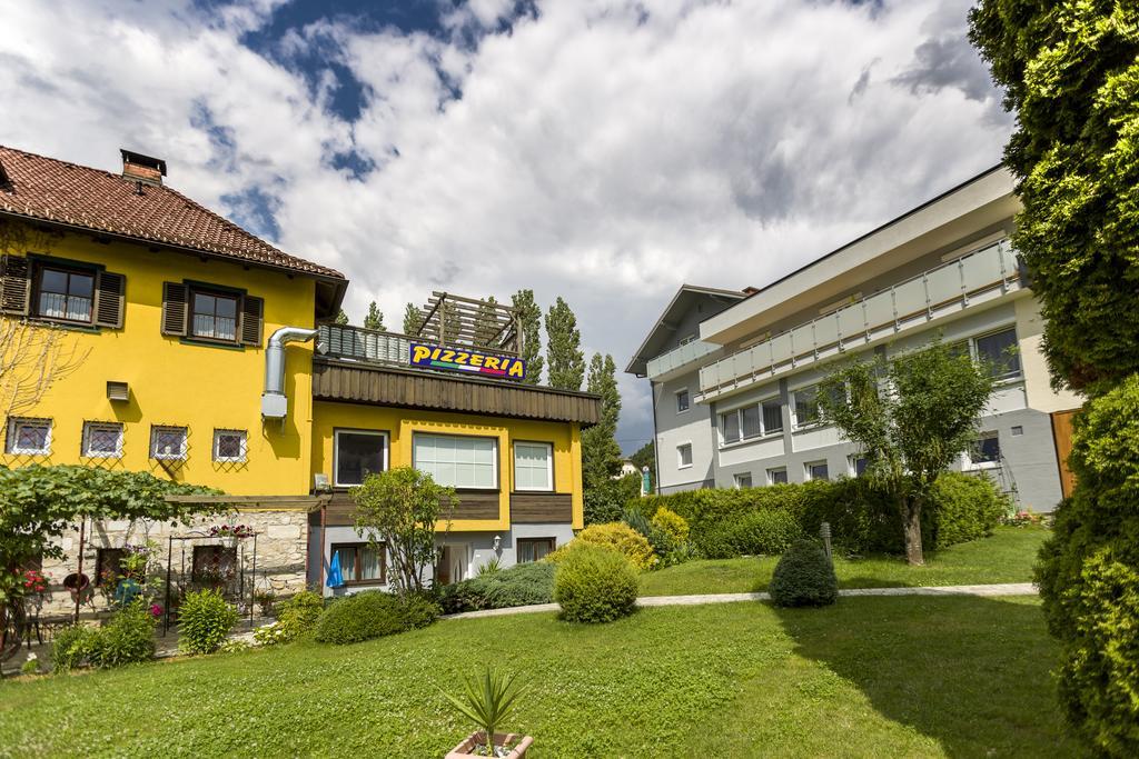 Gaestehaus Krappinger/Pizzeria Mamma Mia Оссіах Екстер'єр фото